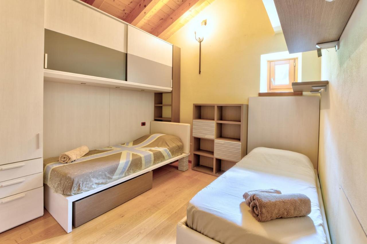 Chalet Con Piscina E Vista Panoramica Колико Екстериор снимка